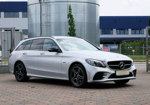 Mercedes-Benz C 300, 2021