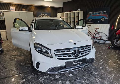 Mercedes-Benz GLA 180, 2018