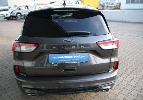 Ford Kuga, 2022