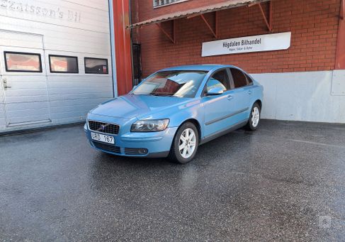 Volvo S40, 2004