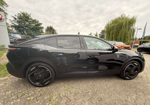 Peugeot 408, 2024