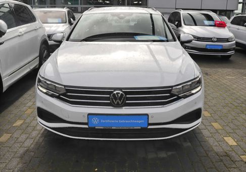 Volkswagen Passat Variant, 2024 2