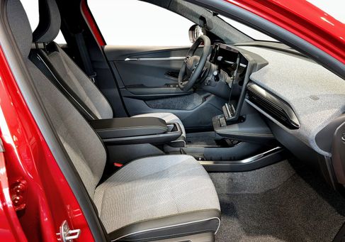 Renault Scenic, 2027 3