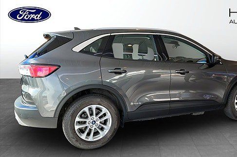 Ford Kuga, 2023