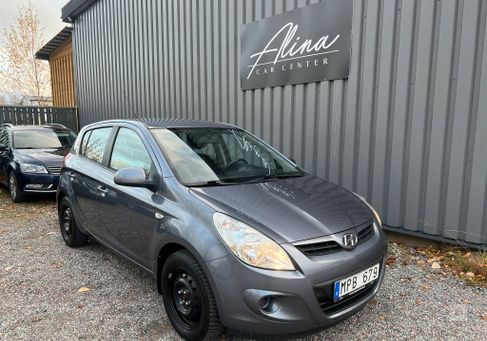 Hyundai i20, 2010