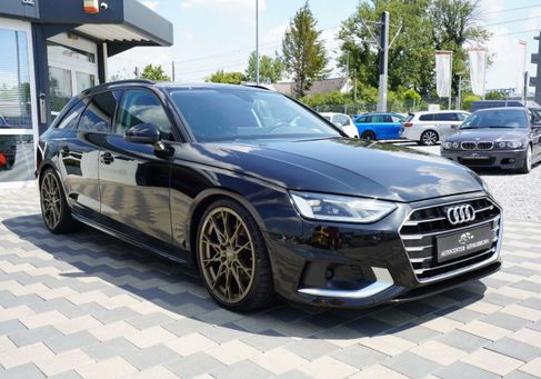 Audi A4, 2021