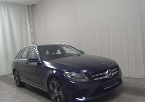 Mercedes-Benz C 300, 2020