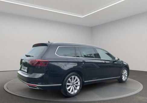 Volkswagen Passat Variant, 2023