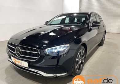 Mercedes-Benz E 300, 2022