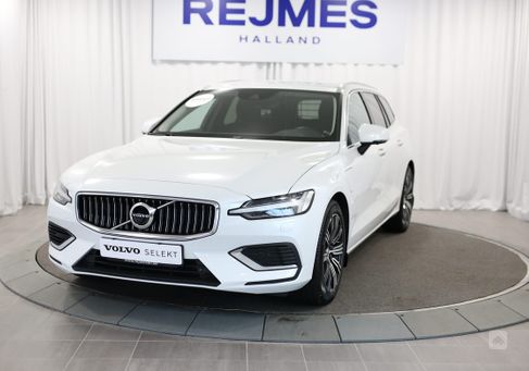 Volvo V60, 2022