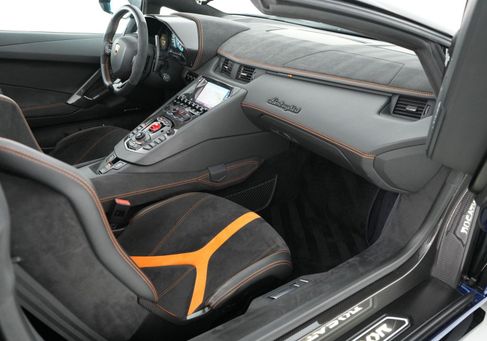 Lamborghini Aventador, 2018