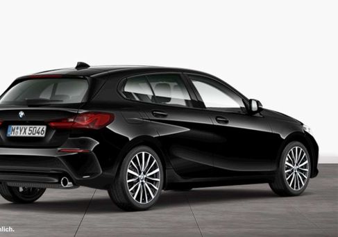 BMW 120, 2023