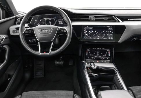 Audi e-tron, 2023