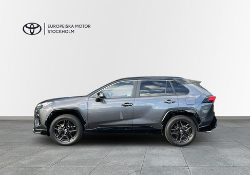 Toyota RAV 4, 2024 3
