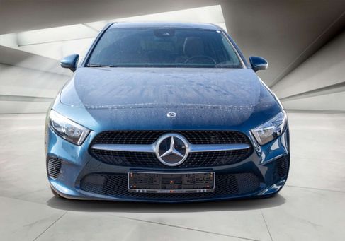 Mercedes-Benz A 250, 2022