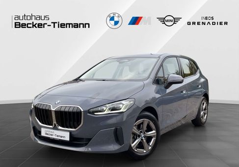 BMW 216, 2024
