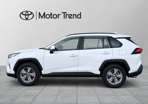 Toyota RAV 4, 2025 3