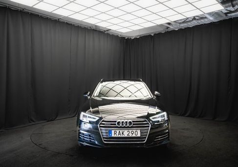 Audi A4, 2016