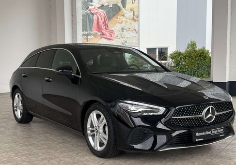 Mercedes-Benz CLA 200, 2025 3