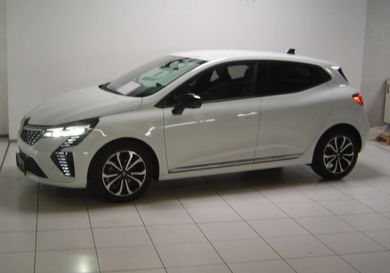 Renault Clio, 2024