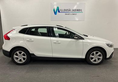 Volvo V40 Cross Country, 2017