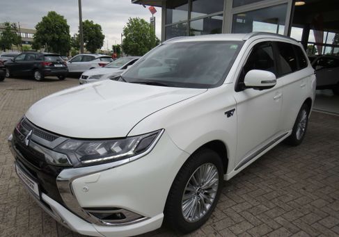 Mitsubishi Outlander, 2018