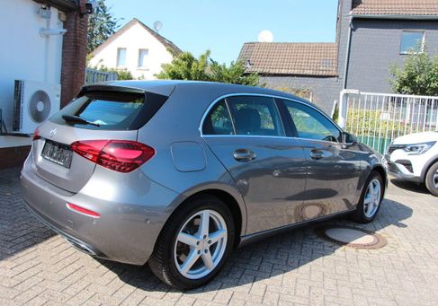 Mercedes-Benz A 250, 2023 3