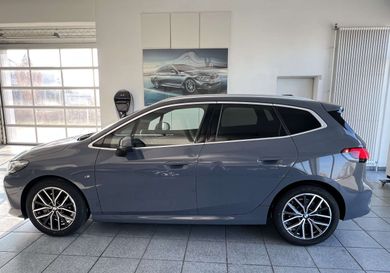 BMW 218, 2024