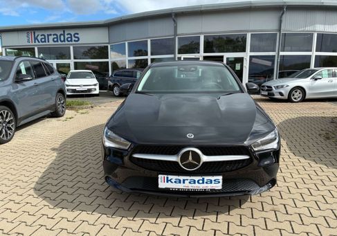 Mercedes-Benz CLA 180, 2023 3