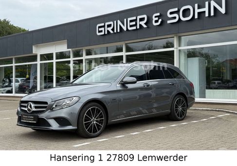 Mercedes-Benz C 300, 2021