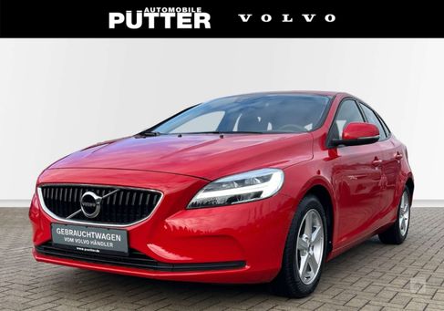 Volvo V40, 2017