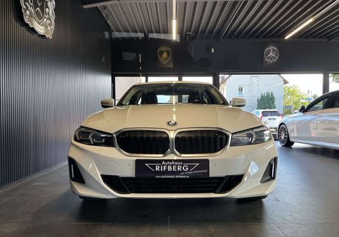 BMW 320, 2022 2