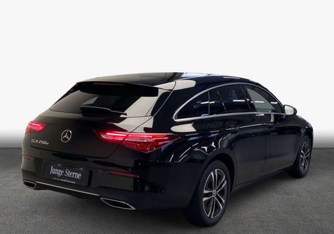 Mercedes-Benz CLA 250, 2022