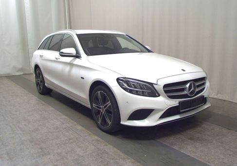 Mercedes-Benz C 300, 2020 3