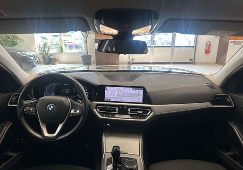 BMW 320, 2022
