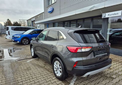 Ford Kuga, 2022