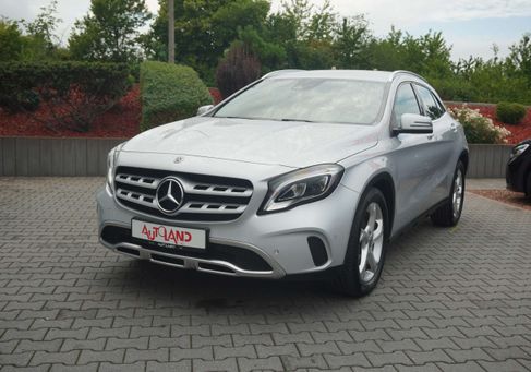Mercedes-Benz GLA 180, 2019