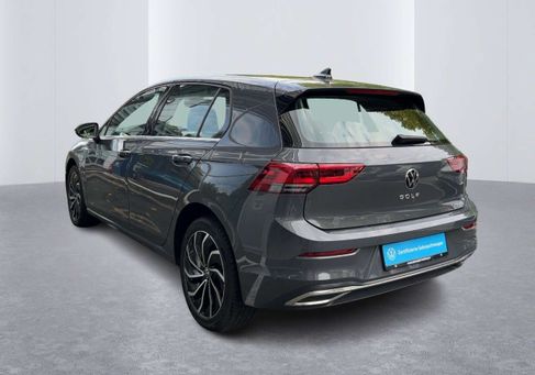 Volkswagen Golf, 2022 3