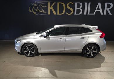 Volvo V40, 2019