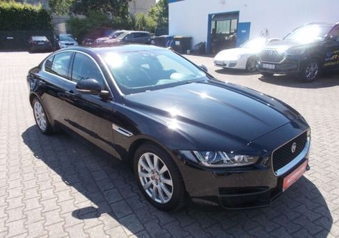 Jaguar XE, 2018