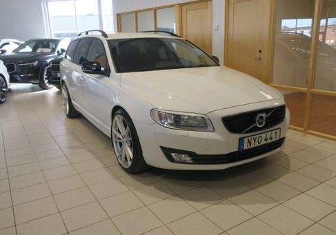 Volvo V70, 2016