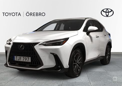 Lexus NX, 2023