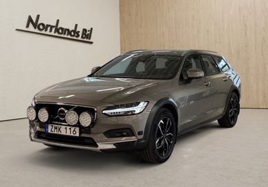 Volvo V90 Cross Country, 2022
