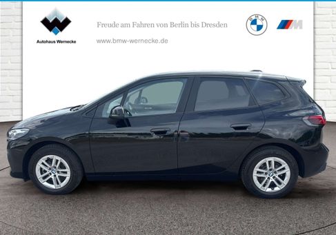 BMW 216, 2023