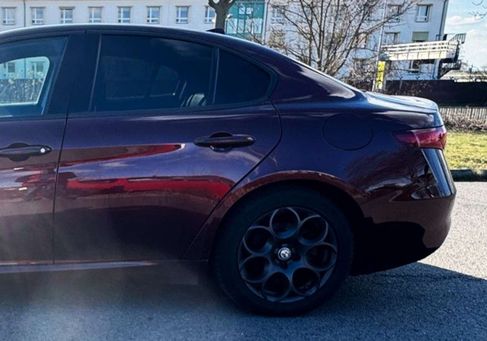 Alfa Romeo Giulia, 2017