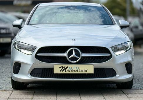 Mercedes-Benz A 180, 2021