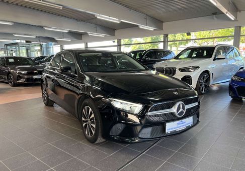 Mercedes-Benz A 180, 2023