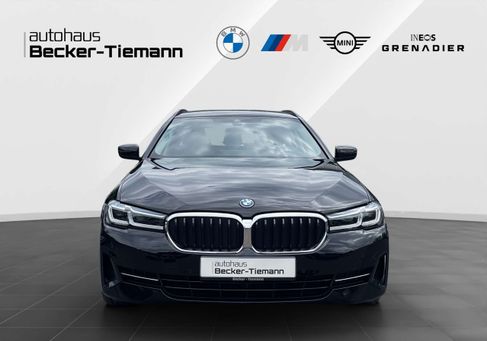 BMW 530, 2022