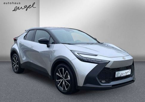 Toyota C-HR, 2025