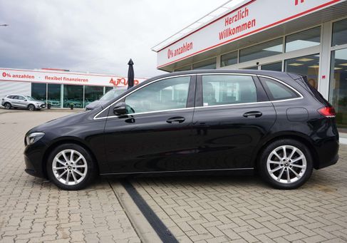 Mercedes-Benz B 180, 2019